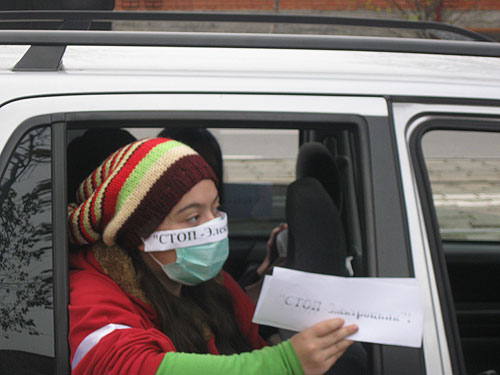 Владикавказ, самая юная участница акции протеста. Фото "Кавказского Узла"