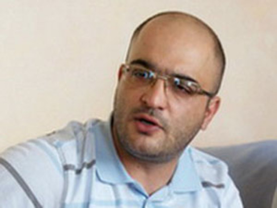 Эйнулла Фатуллаев.