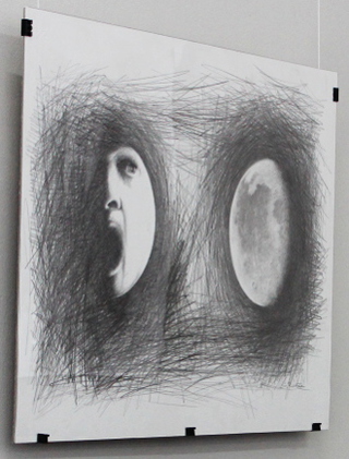 Одна из работ Рустама Сардалова на выставке в Национальном музее Северной Осетии. Владикавказ, 11 июня 2013 г. Фото Эммы Марзоевой для "Кавказского узла"