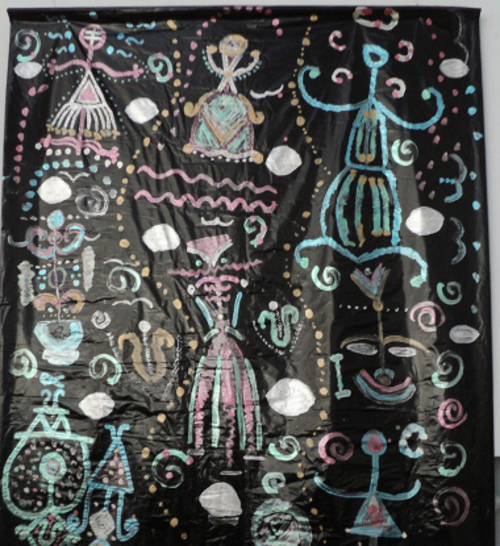 Панно с родовыми знаками и национальным орнаментом на выставке в Национальном музее Кабардино-Балкарии. Нальчик, 12 июля 2013 г. Фото Луизы Оразаевой для "Кавказского узла"