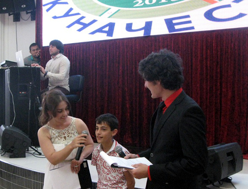 Кабардино-Балкария, Нальчик, 13 августа 2013 г. Открытие проекта "Куначество" в зале торжеств" "Ридада". Фото Юлии Верниковой