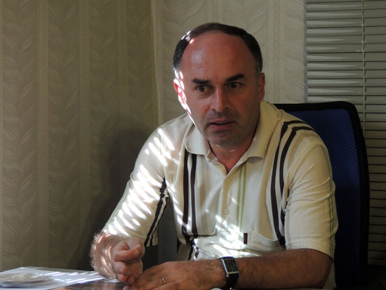 О Мире говорит Ашот Бегларян, писатель, журналист. О Мире говорит Ашот Бегларян, писатель, журналист.