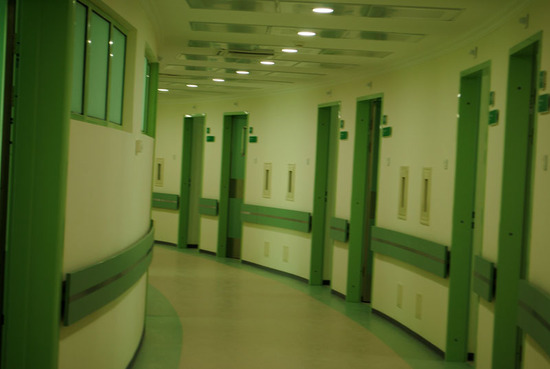 В медицинском центре. В медицинском центре.