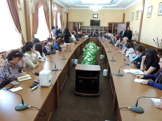 Участники встречи. Участники встречи.