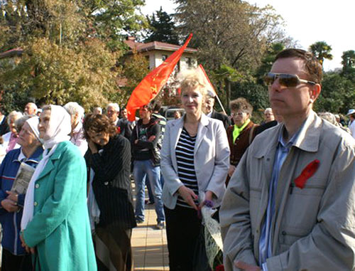 Митинг, посвященный 96-й годовщине Октябрьской революции. Сочи, 7 ноября 2013 г. Фото предоставлено организаторами митинга