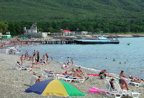 Новороссийск, пляж. Фото с сайта http://web2.0novorossiysk.ru