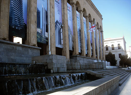 Тбилиси, парламент Грузии. Фото "Кавказского Узла"