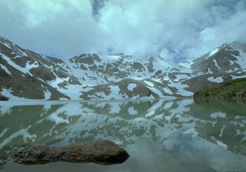 Кабардино-Балкарии, озеро Тамбукан. Фото с сайта www.kbr-invest.ru