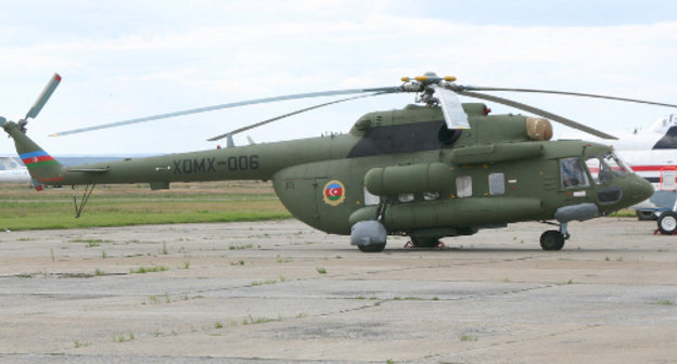 Транспортно-боевой вертолет Ми-17 Особой государственной службой охраны Азербайджана. Фото: http://commons.wikimedia.org