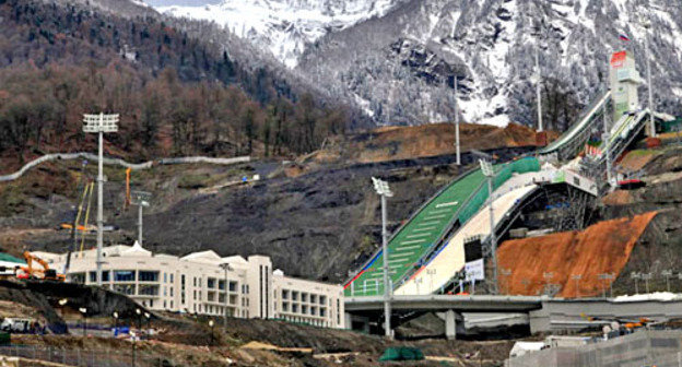 Комплекс для прыжков с трамплина "Русские горки". Фото http://www.olympdep.ru