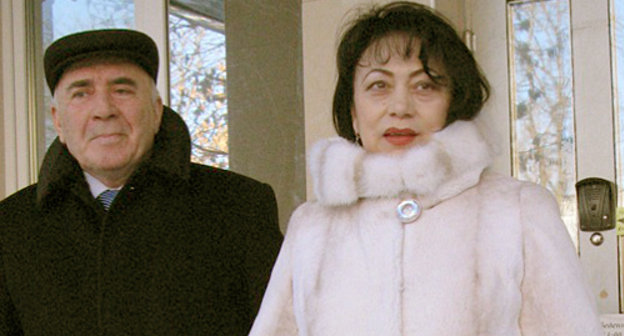 Фуза Махотлова и ее адвокат Борис Маршенов. Фото Людмилы Маратовой для "Кавказского узла"