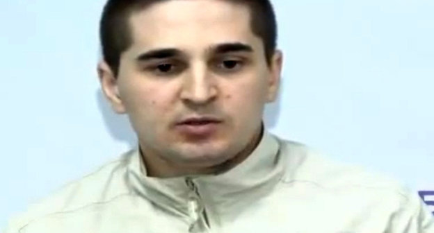 Инал Беров. Кадр из видео, нсятого Правозащитным центром КБР, http://www.youtube.com/user/zapravakbr