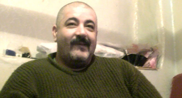 Житель Тбилиси Андрей Касабян заявляет, что оказался без медицинского обслуживания после введения в Грузии государственной системы всеобщего страхования. Тбилиси, март 2013 г. Фото Беслана Кмузова для "Кавказского узла"
