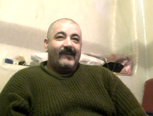 Житель Тбилиси Андрей Касабян заявляет, что оказался без медицинского обслуживания после введения в Грузии государственной системы всеобщего страхования. Тбилиси, март 2013 г. Фото Беслана Кмузова для "Кавказского узла"
