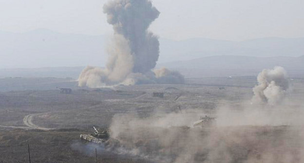 Учения армии обороны Нагорного Карабаха. 2010 г. Фото: http://www.president.am