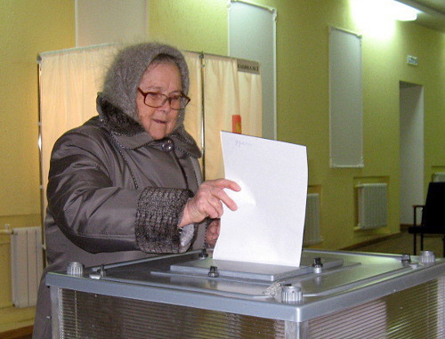 Голосование на дпоолнительных выборах депутата Волгоградской областной думы по Городищенскому одномандатному избирательному округу №5. 24 марта 2013 г. Фото Вячеслава Ященко для "Кавказского узла"