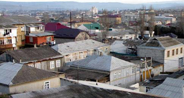 Вид Буйнакска. Фото Эльдара Расулова, http://www.odnoselchane.ru