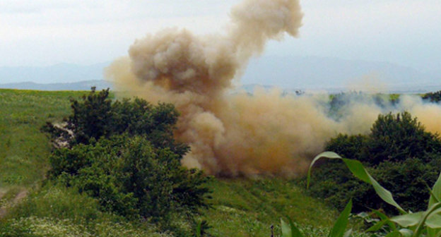 Взрыв в лесополосе. Фото пресс-службы УФСБ по республике Ингушетия