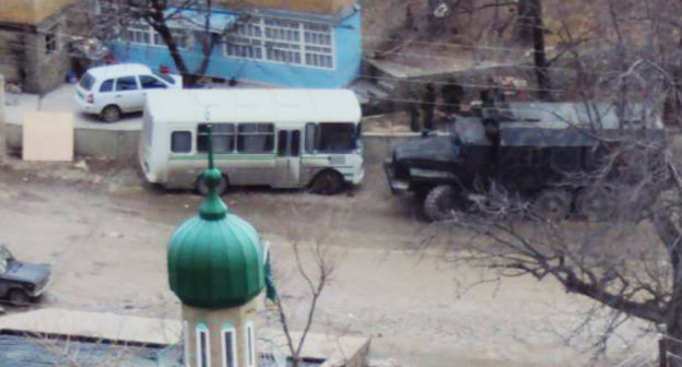 Силовики в селе Гимры, 2013 г. Фото: http://gimry.ucoz.com