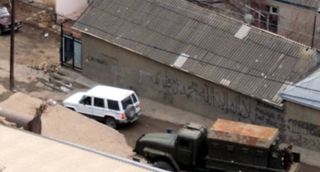 Силовики в селе Гимры, 2013 г. Фото: http://gimry.ucoz.com