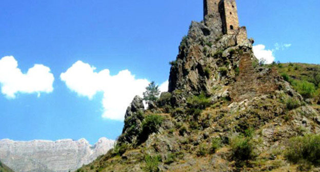 Замковый комплекс Вовнушки в Джейрахском районе Ингушетии. Фото: Vaynah, http://ru.m.wikipedia.org/