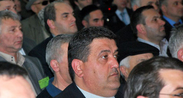 Съезд народа Ингушетии. Сунженский район, 20 апреля 2013 г. Фото http://www.magas.ru/