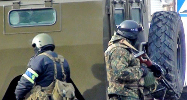 Сотрудники правоохранительных органов. Фото МВД по КБР, http://07.mvd.ru/