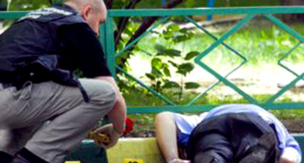 На месте убийства Юрия Буданова. Москва, 10 июня 2011 г. Фото: Yuri Timofeyev (RFE/RL)