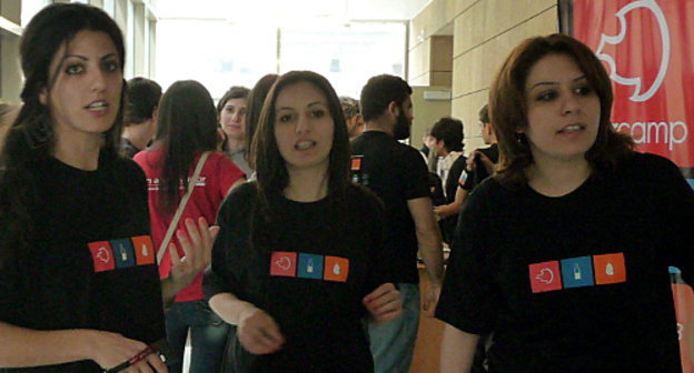 Участники конференции BarCamp. Ереван, 11 мая 2013 г. Фото Армине Мартиросян для "Кавказского узла"