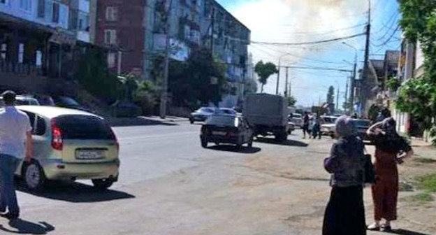 На месте взрыва на улице Орджоникидзе в Махачкале. 20 мая 2013 г. Фото: пресс-служба ФССП России