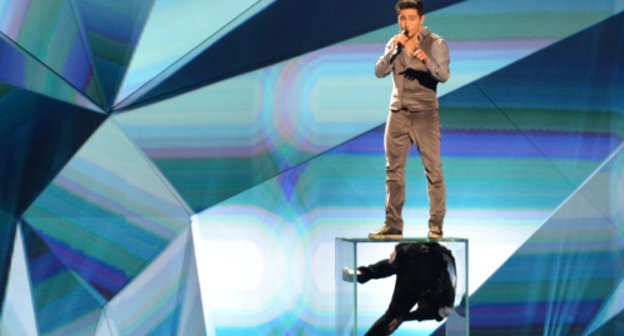 Выступление Фарида Мамедова на конкурсе "Евровидение-2013". Швеция, Мальмё, 15 мая 2013 г. Фото: Albin Olsson, http://commons.wikimedia.org