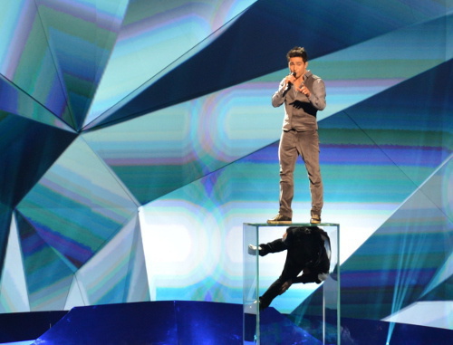 Выступление Фарида Мамедова на конкурсе "Евровидение-2013". Швеция, Мальмё, 15 мая 2013 г. Фото: Albin Olsson, http://commons.wikimedia.org
