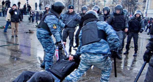 Беспорядки на Манежной площади. Москва, 11 декабря 2010 г. Фото: Yuri Timofeyev (RFE/RL)
