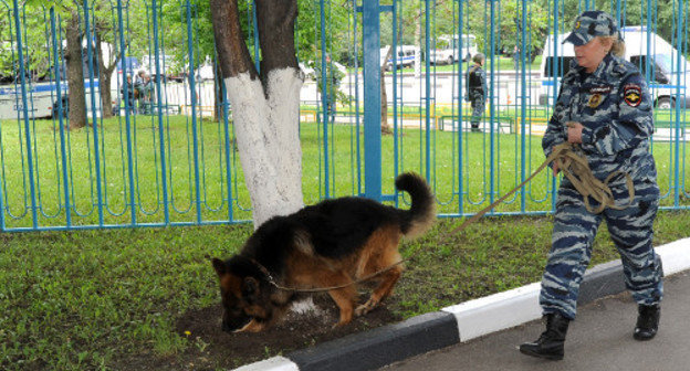 Розыск преступника. Фото: пресс-служба ГУ МВД России по г. Москве, http://petrovka38.ru