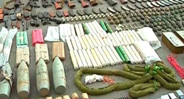 Содержимое подземных тайников, обнаруженных в Самегрело. Кадр оперативной видеосъемки МВД Грузии, опубликованной на официальном сайте ведомства 17 июня 2013 г.