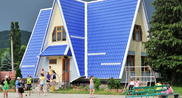 Детский оздоровительный лагерь в Адыгее. Фото пресс-службы Главы Республики Адыгея, http://www.adygheya.ru