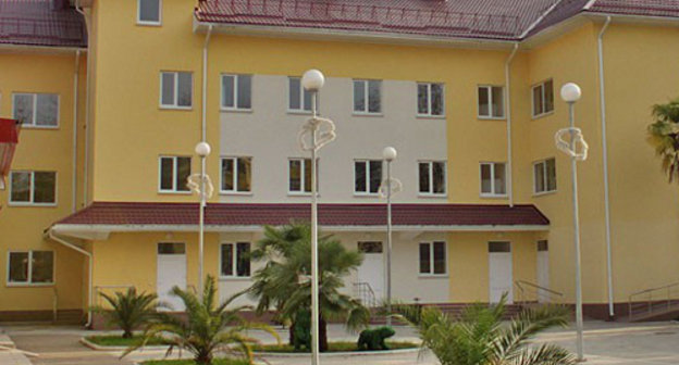 Сочи, Адлер, здание детского инфекционного отделения горбольницы №6. Фото: http://detisochi.ru