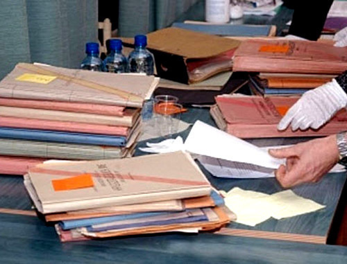 Следователи и оперативники обыскивают офисы подрядчиков "Курортов Северного Кавказа". Фото: ИА "ФедералПресс", http://fedpress.ru Следователи и оперативники обыскивают офисы подрядчиков "Курортов Северного Кавказа". Фото: ИА "ФедералПресс", http://fedpress.ru