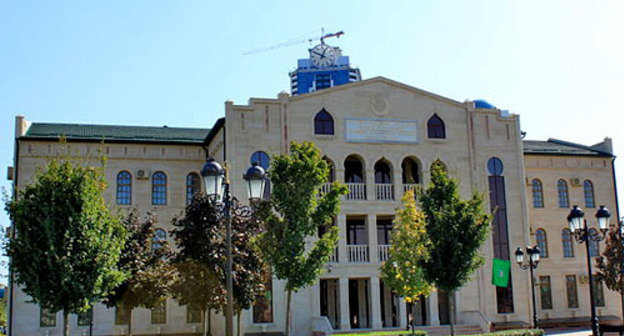 Здание Духовного управления мусульман Чечни. Фото: Салман Д, http://commons.wikimedia.org/