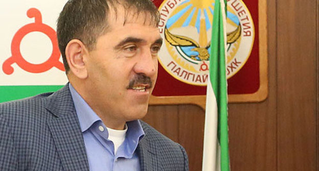 Юнус-Бек Евкуров. Фото пресс-службы главы Ингушетии, http://www.ingushetia.ru