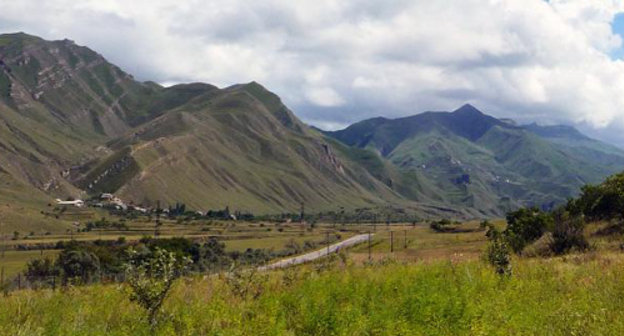 Дагестан, Лакский район, окрестности села Кума. Фото Ахмеда Алиева, http://www.odnoselchane.ru