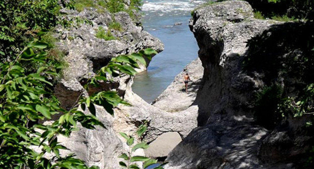 Хаджохская теснина, Адыгея. Фото: Знанибус, http://ru.wikipedia.org/