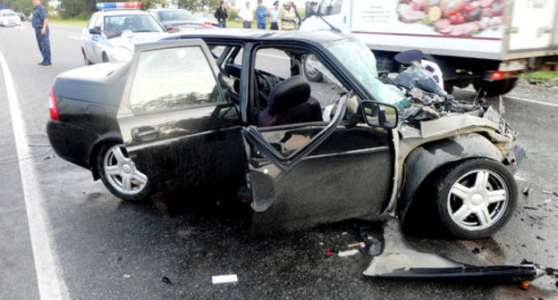 Результат аварии на 418 км Федеральной дороги «Кавказ» в районе селения Куба-Таба Баксанского района Кабардино-Балкарии. 14 августа 2013 г. Фото предоставлено инспекторами ДПС и следователем города Баксана
