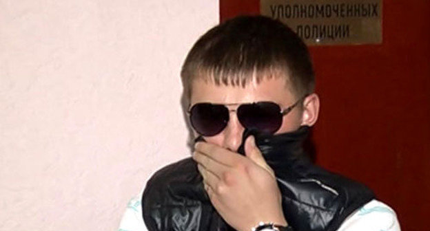 Водитель автомобиля Mercedes, задержанный полицией за стрельбу в центре столицы. Москва, 19 августа 2013 г. Фото: ГУ МВД России по Москве