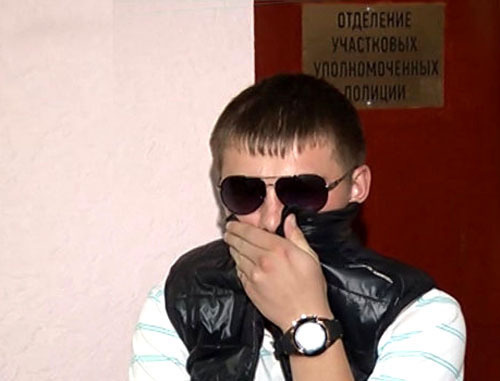 Водитель автомобиля Mercedes, задержанный полицией за стрельбу в центре столицы. Москва, 19 августа 2013 г. Фото: ГУ МВД России по Москве