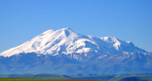 Эльбрус. Фото: LxAndrew, http://commons.wikimedia.org/