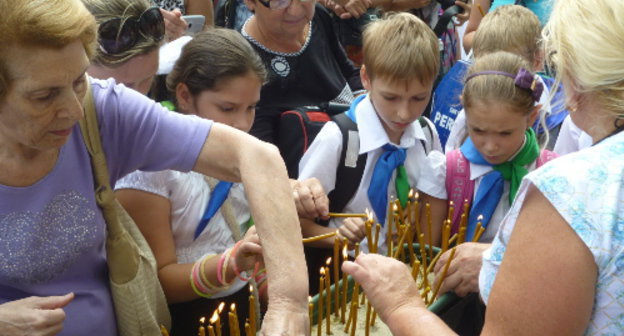 Сочи, 3 сентября 2013 г. Акция памяти жертв теракта в Беслане. Фото Светланы Кравченко для "Кавказского узла"