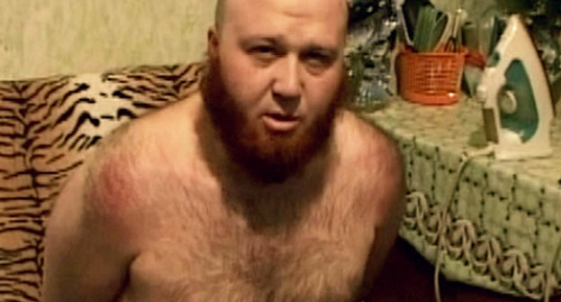 Мурат Сарбашев во время задержания. Санкт-Петербург, февраль 2013 г. Фото пресс-службы  УФСБ Санкт-Петербурга и Ленинградской области