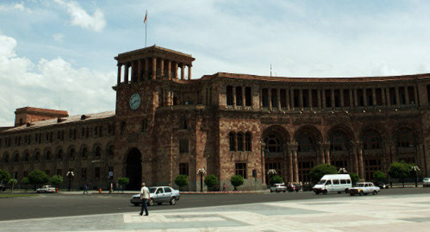 Армения, Ереван, площадь Республики. Фото: Sedrak Mkrtchyan, 5http://www.flickr.com/photos/517design