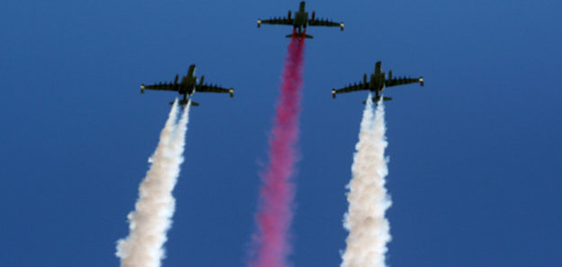 Авиашоу, посвященное 117-летию со дня рождения грузинского авиаконструктора Александра Картвелишвили. Тбилиси, 8 сентября 2013 г. Фото Анны Коноплевой для "Кавказского узла"